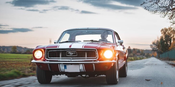 Zážitková jízda v legendárním Fordu Mustang 1968 V8