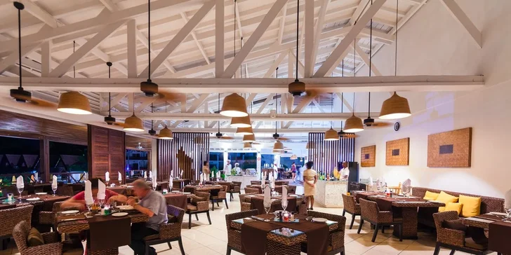 Luxusní dovolená v hotelu Royal Beach na Madagaskaru: light all inclusive i zpáteční letenka Dreamlinerem
