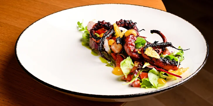 1000–5000 Kč na cokoliv do francouzského Restaurantu Chapelle