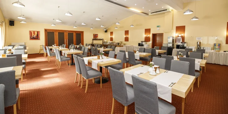 Pobyt v Plzni v páru i s rodinou: 4* hotel se snídaní, svařák a sladké občerstvení
