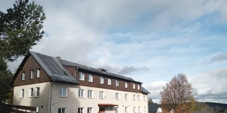 Pohoda v jižních Čechách: hotel s velkou zahradou a polopenzí či snídaní