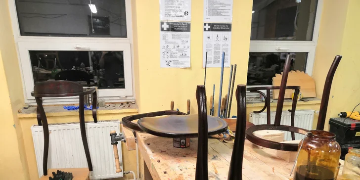 Užité umění s kapkou investičního potenciálu: kurz renovace nábytku na den, víkend či dva