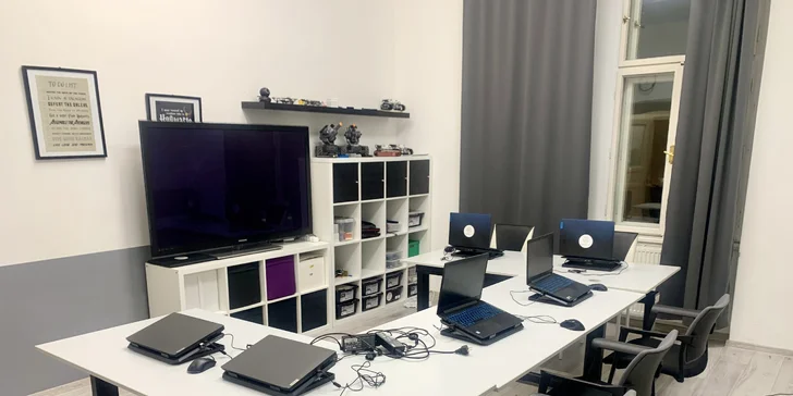 Workshop programování her s halloweenskou či vánoční tematikou pro děti od 8 let