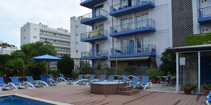 Španělská Costa Brava pro pár i rodinu: 7 nocí s polopenzí, hotel u moře, děti se slevou
