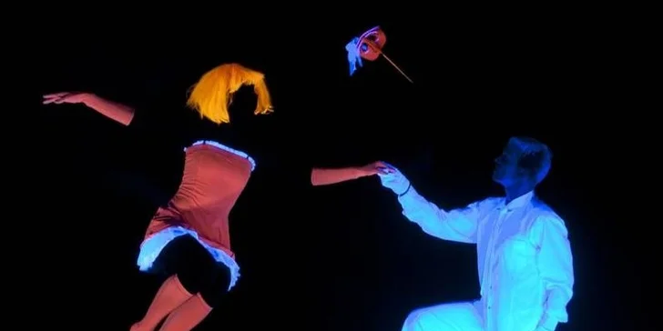 Vstupenka na úžasné představení černého divadla WOW Show