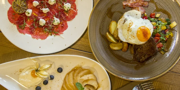 Carpaccio, steak z pravé svíčkové a karamelová hruška pro 2 osoby