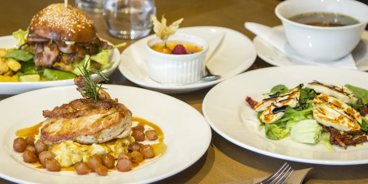 Gastronomický zážitek kousek od Brna: čtyřchodové menu s kuřecím prsem supreme nebo hovězím burgerem