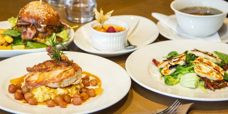 Gastronomický zážitek kousek od Brna: čtyřchodové menu s kuřecím prsem supreme nebo hovězím burgerem