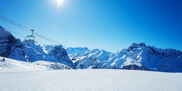 K sousedům za sněhovou nadílkou: jednodenní lyžování v rakouském Zauchenzee:
