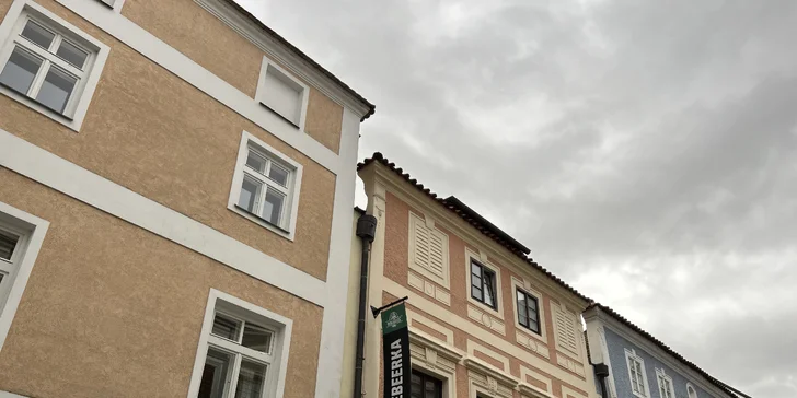 500 g tataráku z roštěnce a k němu topinek, kolik sníte