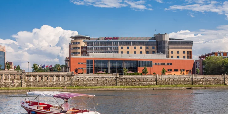 Hotel v centru Krakova: strava, wellness s výhledem na Stare Miasto, 2 km od Rynku Główny