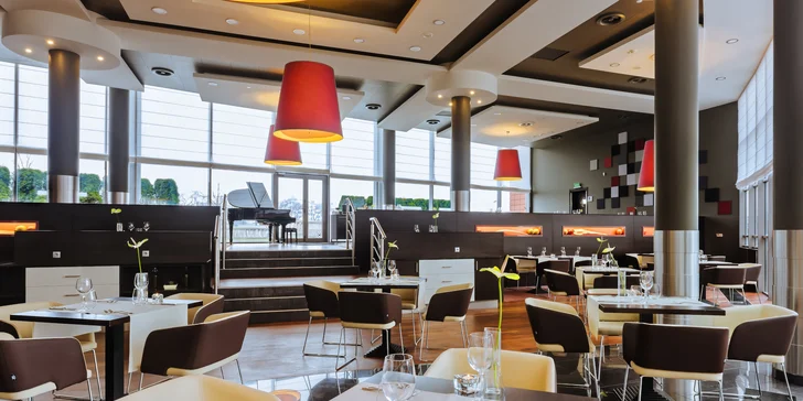 Hotel v centru Krakova: strava, wellness s výhledem na Stare Miasto, 2 km od Rynku Główny