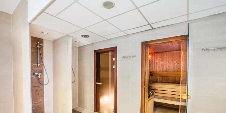 Hotel v centru Krakova: strava, wellness s výhledem na Stare Miasto, 2 km od Rynku Główny