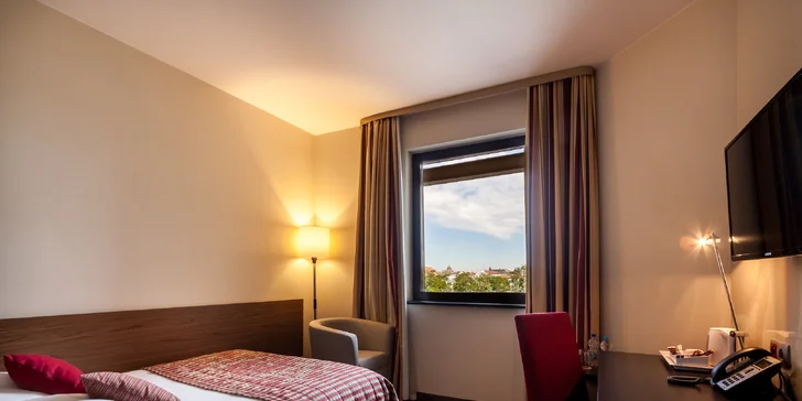 Hotel v centru Krakova: strava, wellness s výhledem na Stare Miasto, 2 km od Rynku Główny