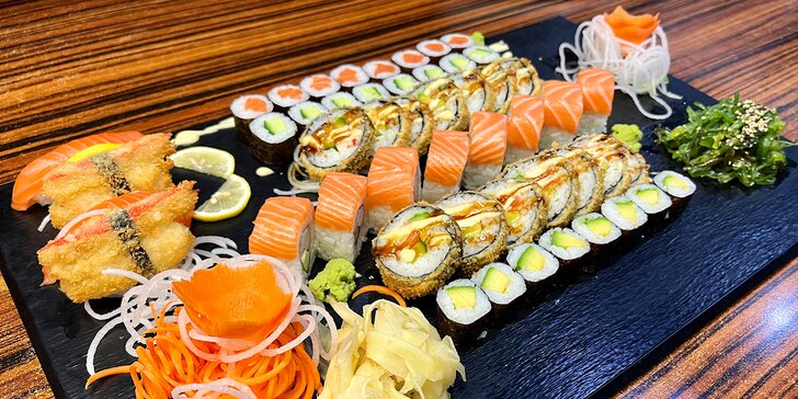Sushi hostina: 32–68 kusů s lososem, avokádem, nigiri i grill rolls