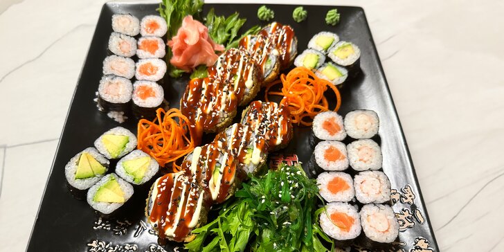 Sety 32–68 ks sushi s okurkou, avokádem, tuňákem, lososem i kaviárem