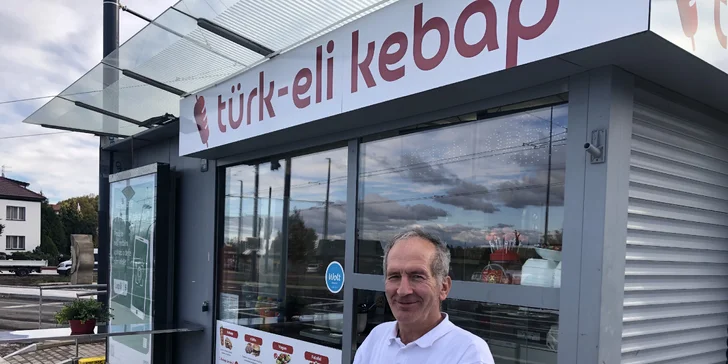 Pravý turecký kebap a köfte i s baklavou či nápojem z rodinného podniku přímo u Divoké Šárky