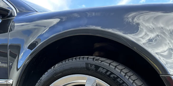 Mytí exteriéru, čištění interiéru i keramická ochrana