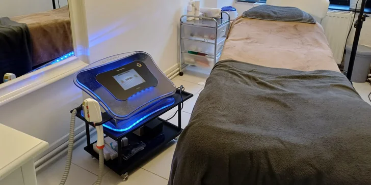Zbavte se chloupků: epilace IPL pro celé ruce, nohy, intimní partie i podpaží