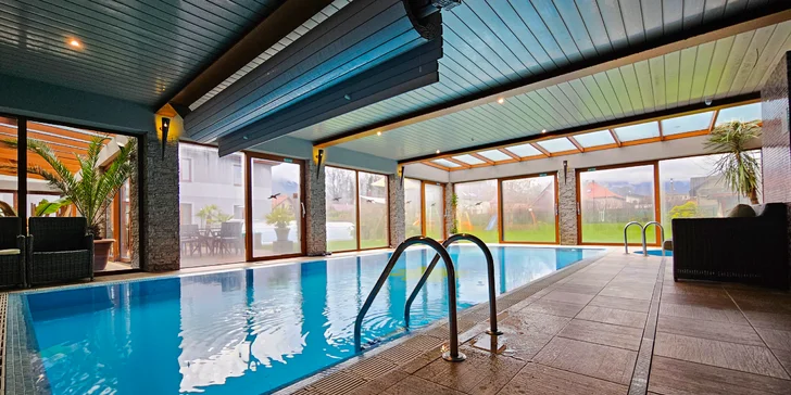 Nezapomenutelný wellness pobyt na Liptově: neomezeně bazény, sauny a polopenze v ceně