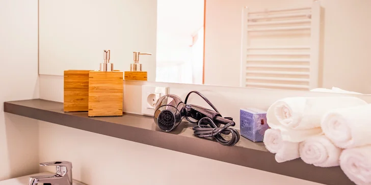 Dovolená v luxusním glampingu v srdci Štiavnických vrchů až pro 6 osob vč. snídaně
