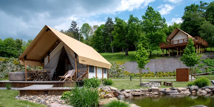 Dovolená v luxusním glampingu v srdci Štiavnických vrchů až pro 6 osob vč. snídaně