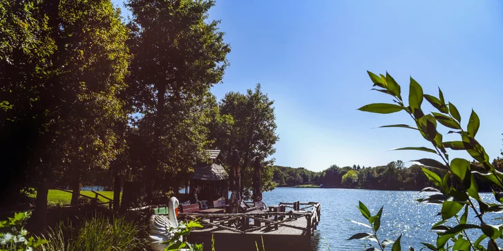 Dovolená v luxusním glampingu v srdci Štiavnických vrchů až pro 6 osob vč. snídaně