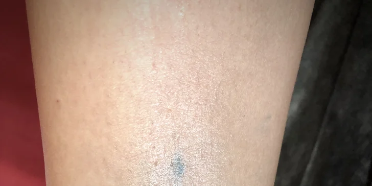 Tetování do velikosti 7x7 cm: návrh, konzultace i korekce v ceně