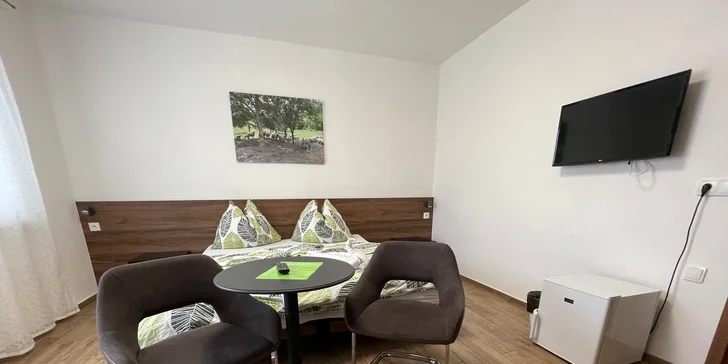 Dovolená v přírodě jižní Moravy: snídaně, možnost privátního wellness a velký areál pro děti s minizoo
