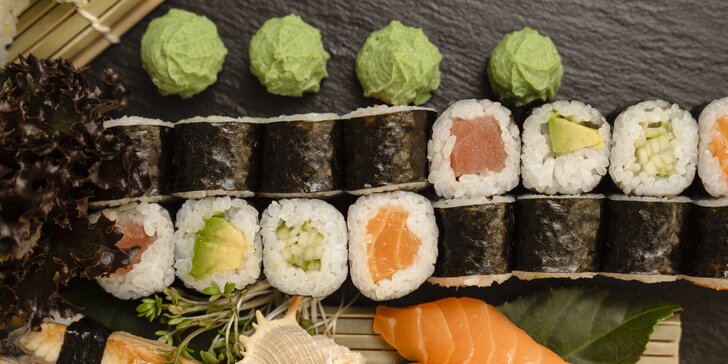 Sushi sety v nové asijské restauraci na Vinohradech pro 2 osoby: 26 až 45 ks