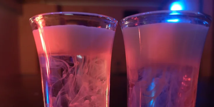 2 libovolné drinky dle výběru i vodní dýmka se světlým tabákem