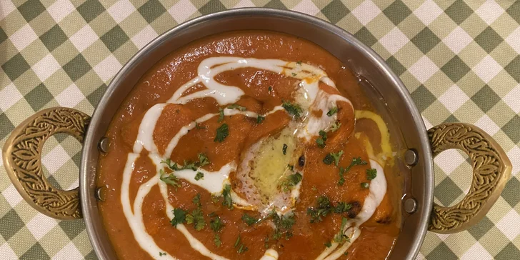 4chodové indické menu pro 2 osoby: polévka, kuřecí či vege hlavní chod i dezert