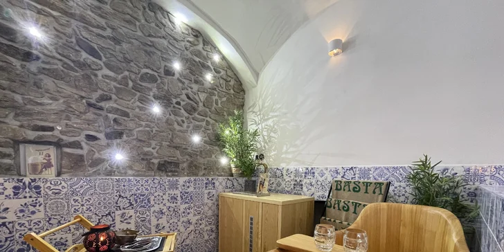 Privátní relax v pivní lázni i finské sauně, pivo i občerstvení pro 2 osoby