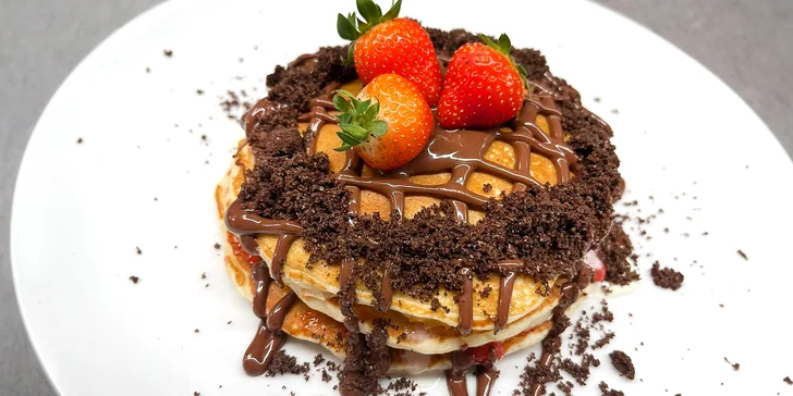 Sladká vafle, palačinka či lívance i teplý nápoj pro děti i dospělé v podniku Star Waffles