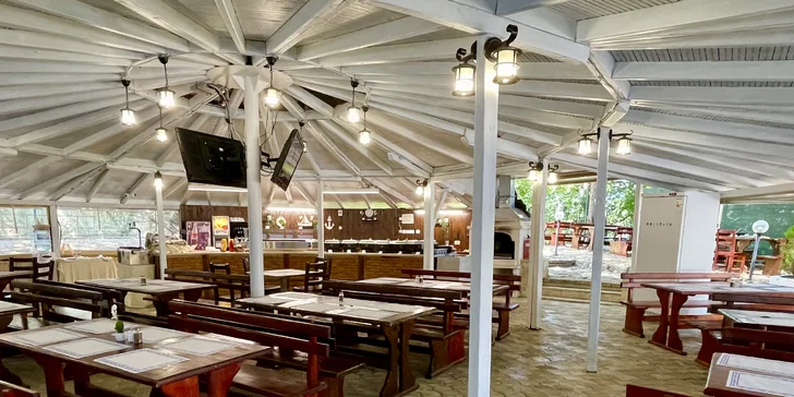 All inclusive dovolená v Bulharsku: apartmány pro páry i rodiny, bazén, animace i děti zdarma