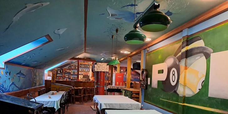 Masové i sýrové prkno a 1 hod. bowlingu až pro 6 osob: žebírka, řízky i smažené sýry