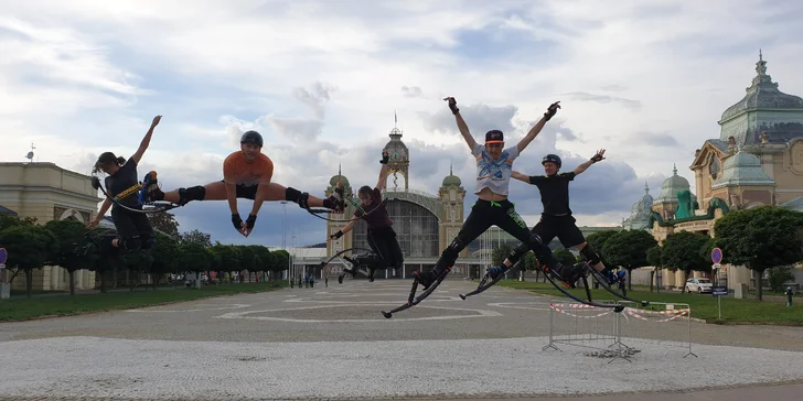 60min. lekce na skákacích botách včetně ukázky triků pro 1 i 2 osoby