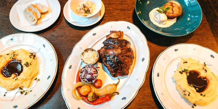 Tříchodové menu pro dva: krevety s kokosovým mlékem, hovězí žebro a fondant