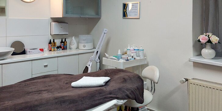Kosmetická péče: masáž, kompletní ošetření i anti-age procedura proti vráskám