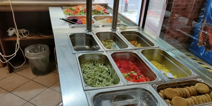 Kebab v tortille či chlebu a nápoj pro 1 nebo 2 osoby v Arza kebab