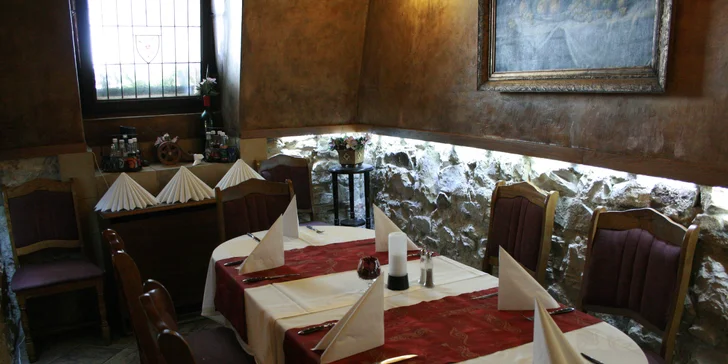 Otevřený voucher v hodnotě 1000 Kč na cokoli z jídelního lístku restaurace U Ševce Matouše