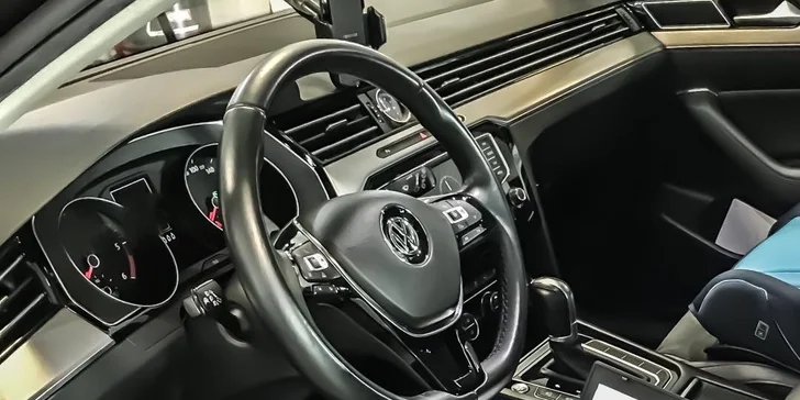Mobilní chiptuning a dekarbonizace motoru i čištění interiéru s tepováním sedaček kdekoli v ČR
