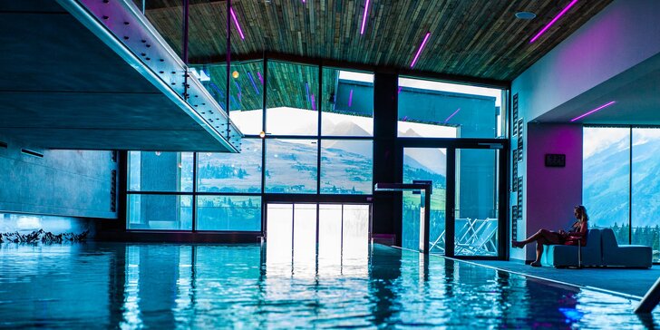 Alpský resort u Zillertal areny: polopenze, neomezený wellness, vybavení pro rodiny, v létě animační program