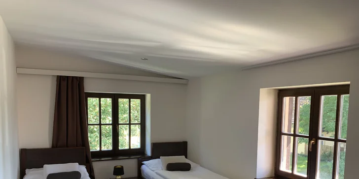 Boutique hotel u Mariánských Lázní: snídaně i neomezená ochutnávka čajů