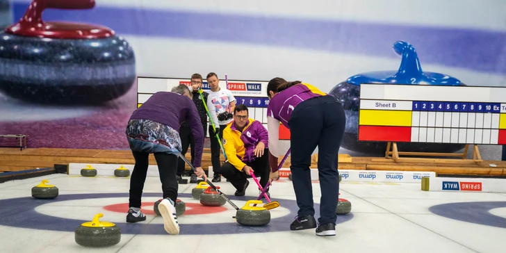 Curling: vstup na turnaj pro veřejnost nebo startovací balíček pro začátečníky