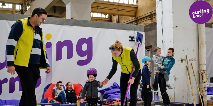 Curling: vstup na turnaj pro veřejnost nebo startovací balíček pro začátečníky