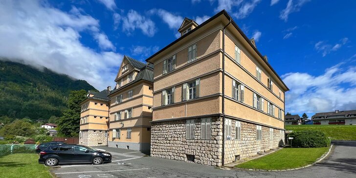 Dovolená v horách: vybavený apartmán na pomezí Rakouska a Itálie až pro 8 osob
