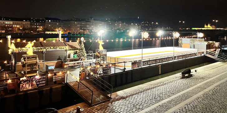 Kluziště přímo na lodi na Náplavce: 90 min. bruslení do 17:00 nebo kdykoliv