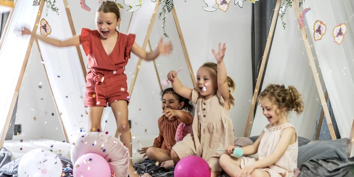 Zapůjčení dětského (nejen) přespávacího párty stanu na 24 hod. i vč. dopravy