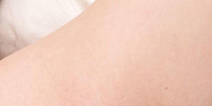 Šetrná depilace cukrovou pastou: obličej, podpaží, celé ruce, nohy i brazilka